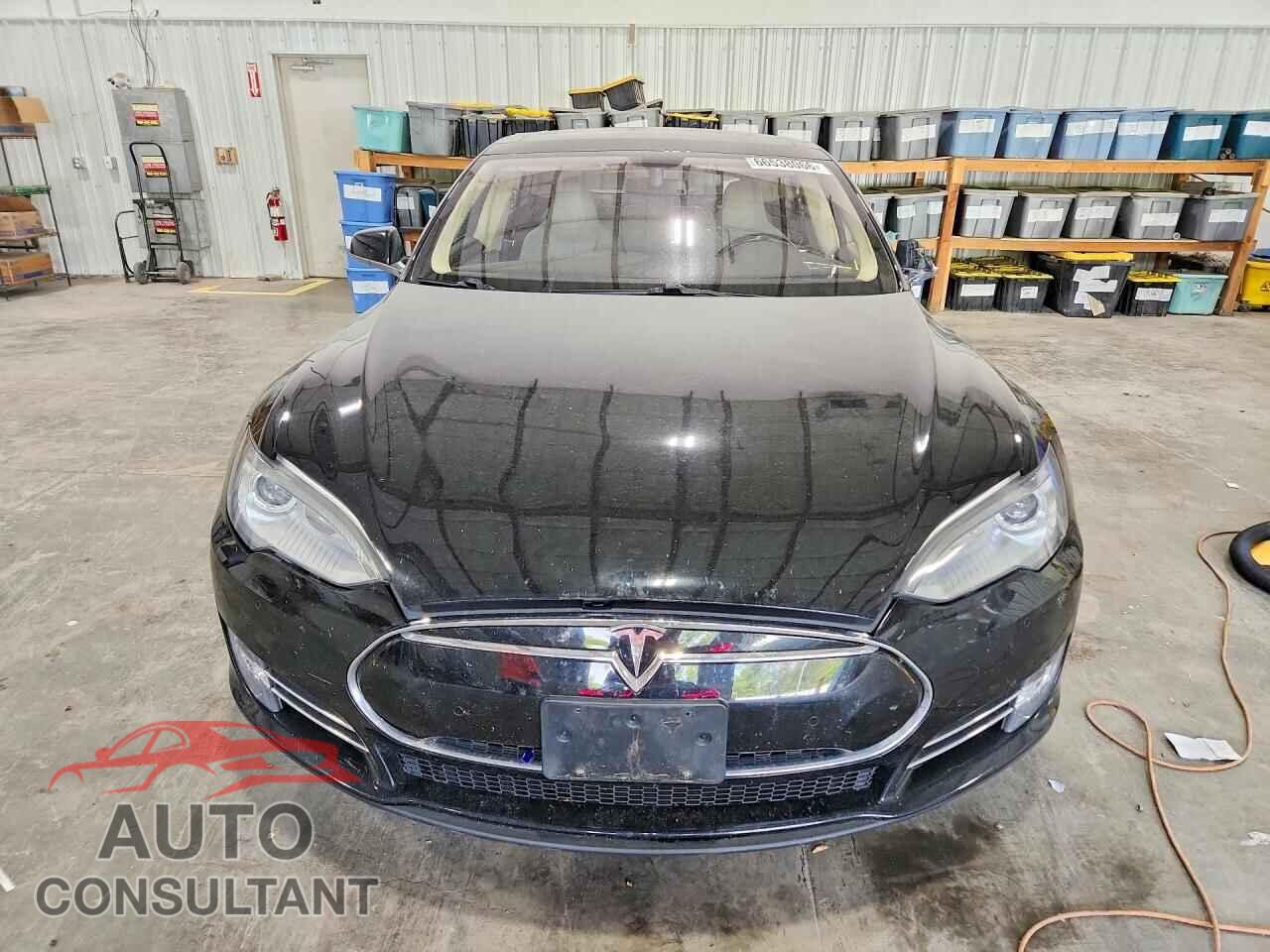 TESLA MODEL S 2014 - 5YJSA1H18EFP49436