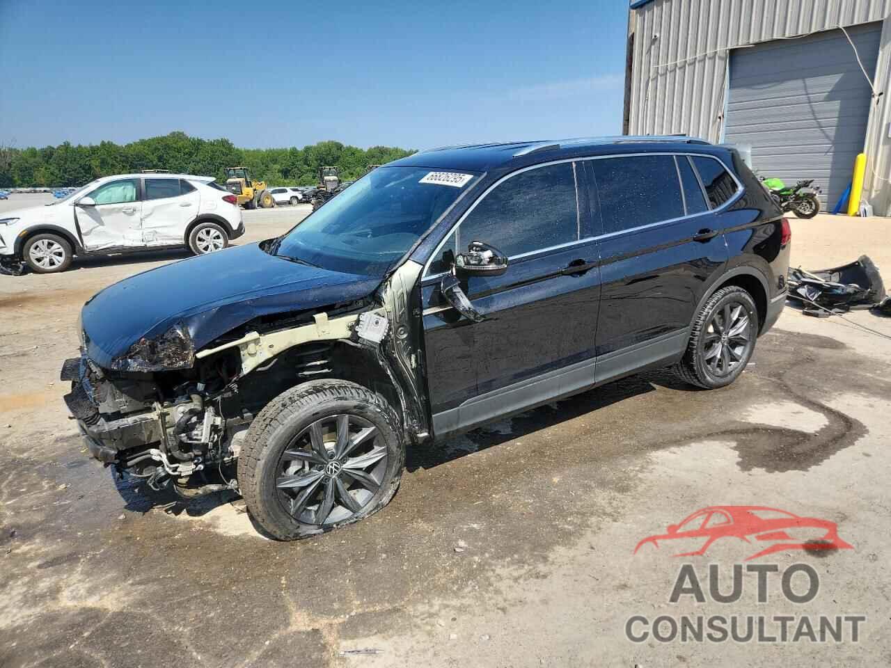 VOLKSWAGEN TIGUAN 2022 - 3VV2B7AX3NM038125