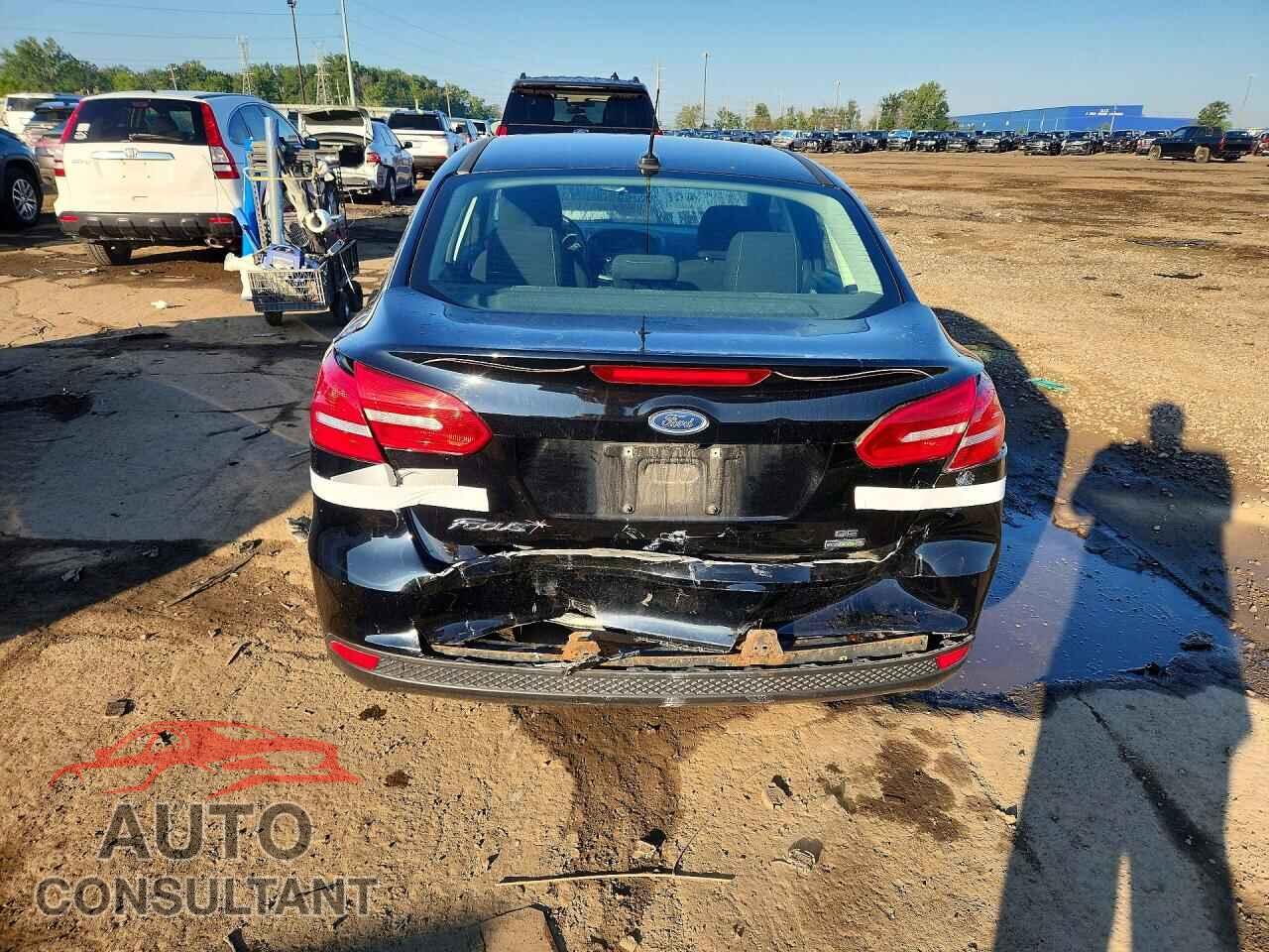FORD FOCUS 2017 - 1FADP3FE6HL302975