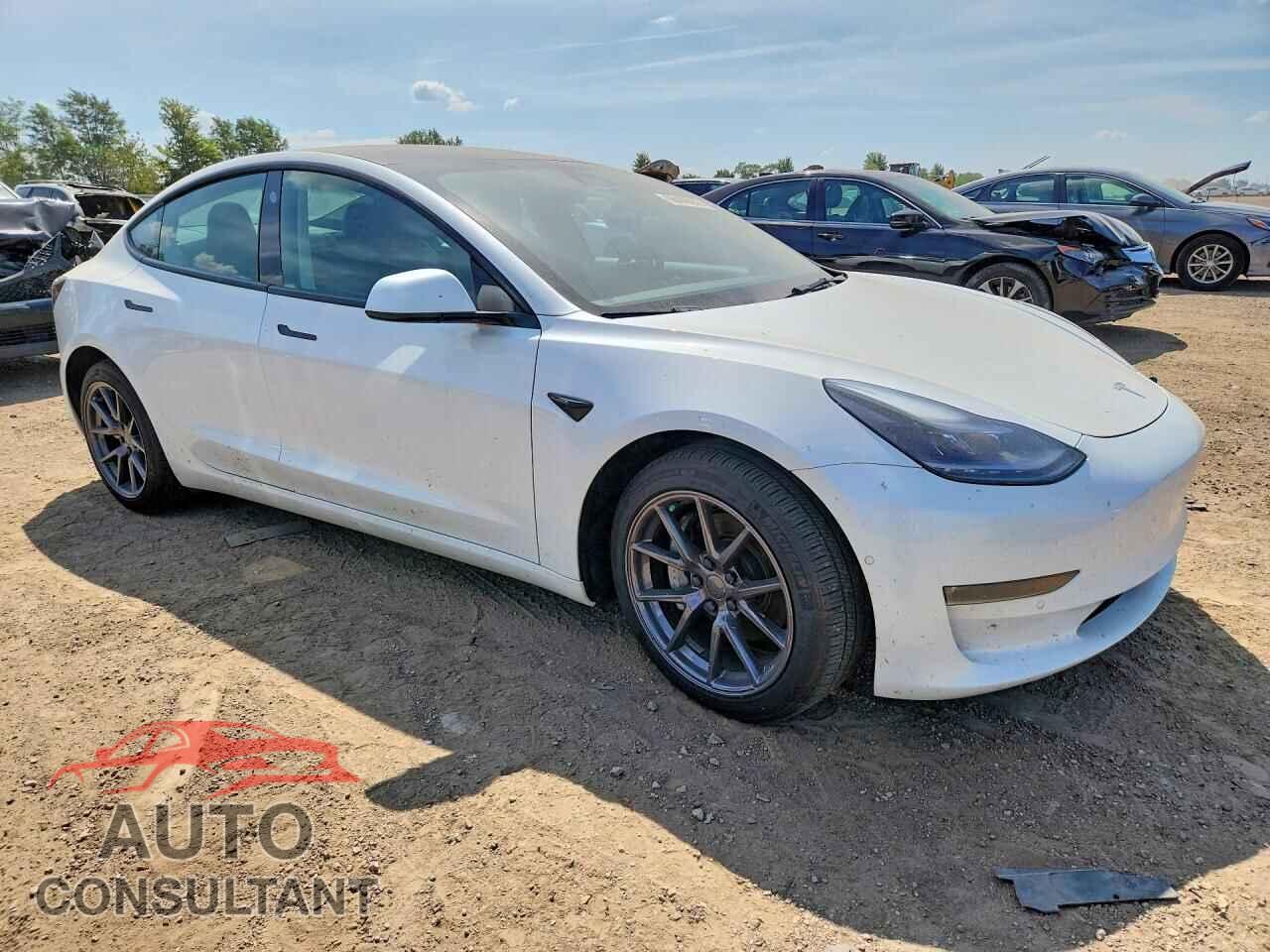TESLA MODEL 3 2022 - 5YJ3E1EB9NF122430
