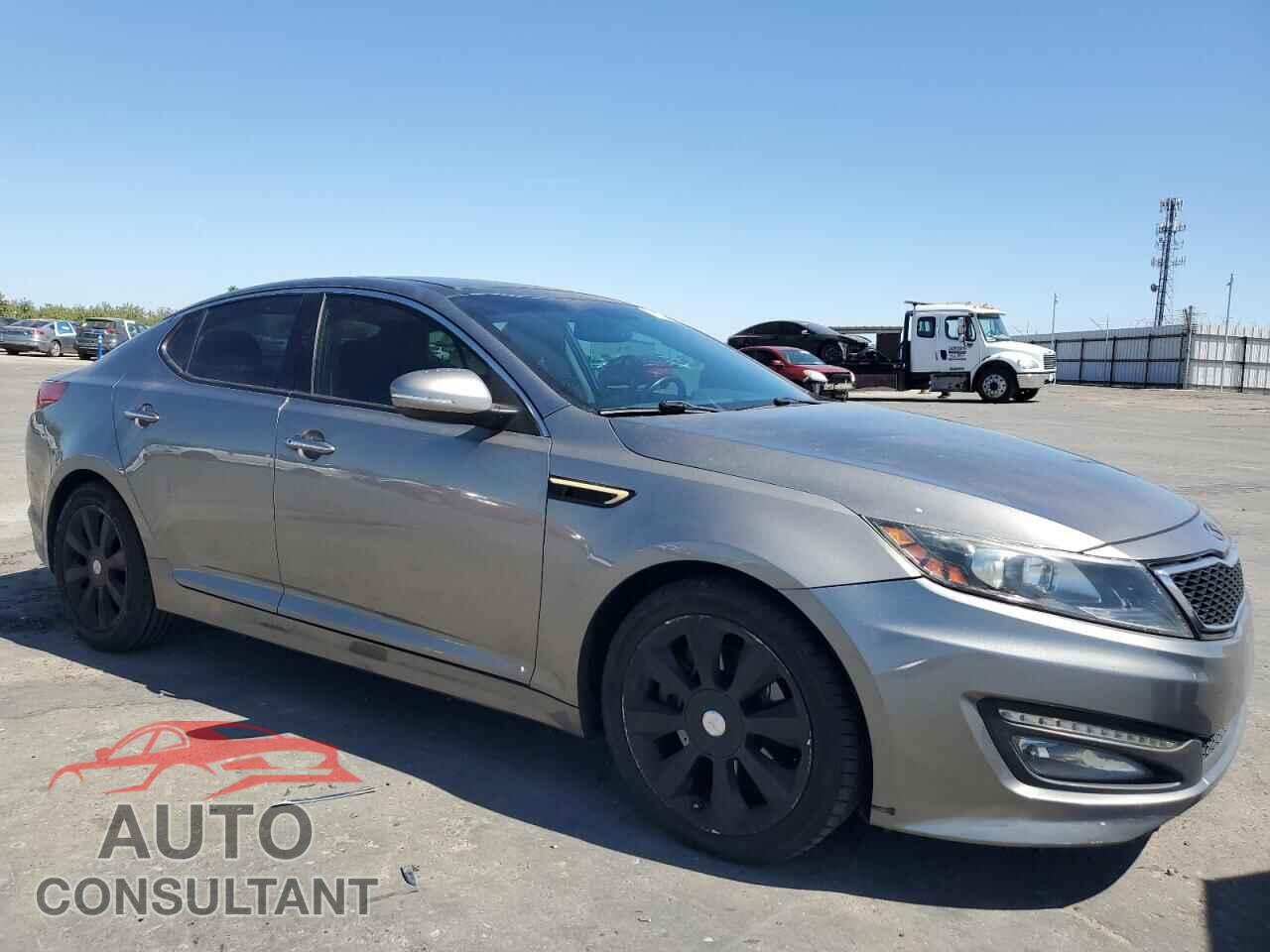 KIA OPTIMA 2013 - 5XXGR4A6XDG153083