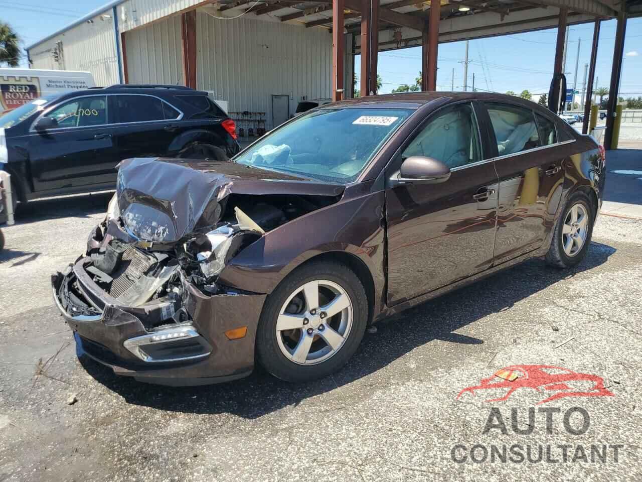 CHEVROLET CRUZE 2015 - 1G1PC5SB5F7152172