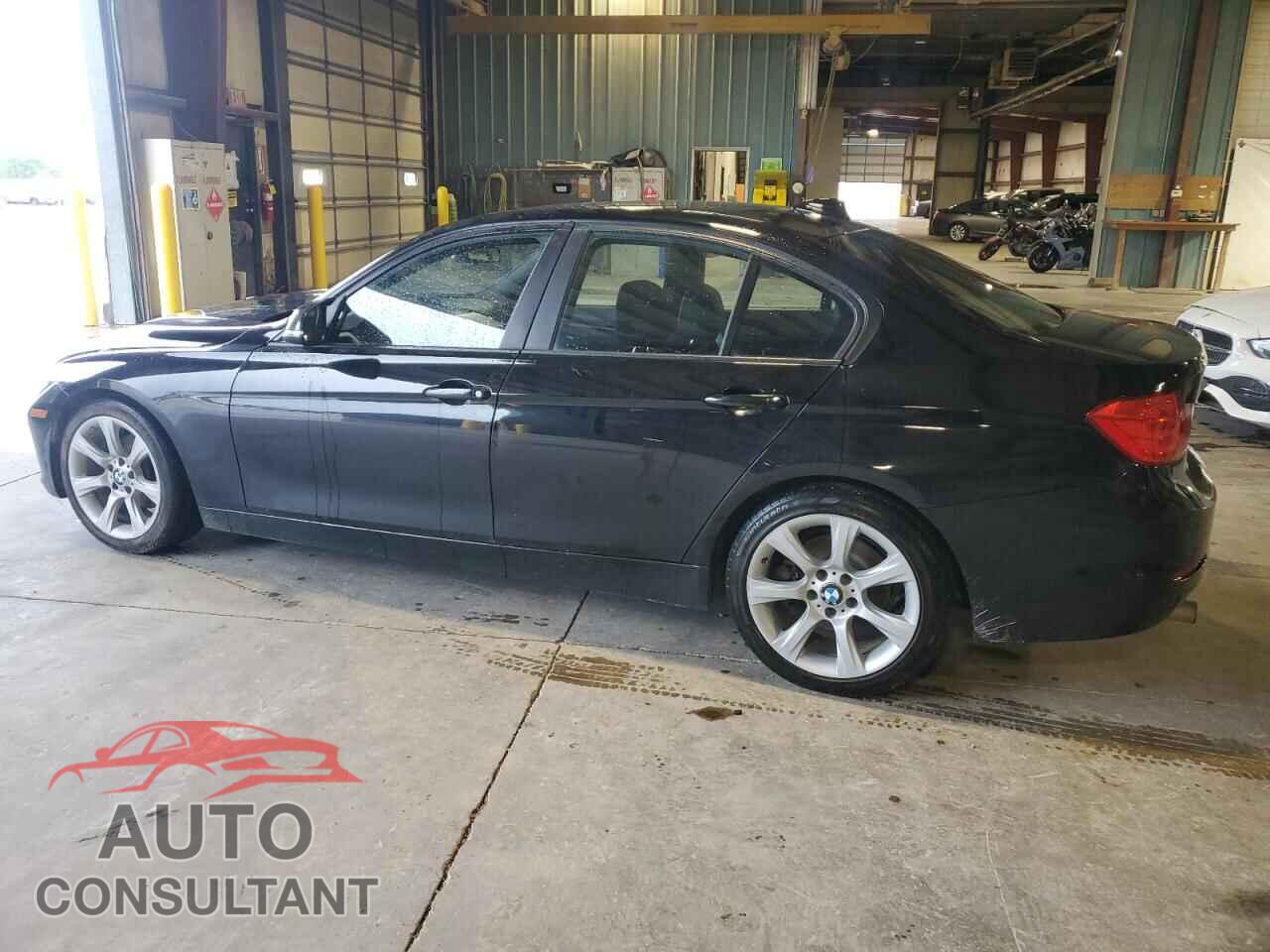 BMW 3 SERIES 2013 - WBA3B1C54DF078317