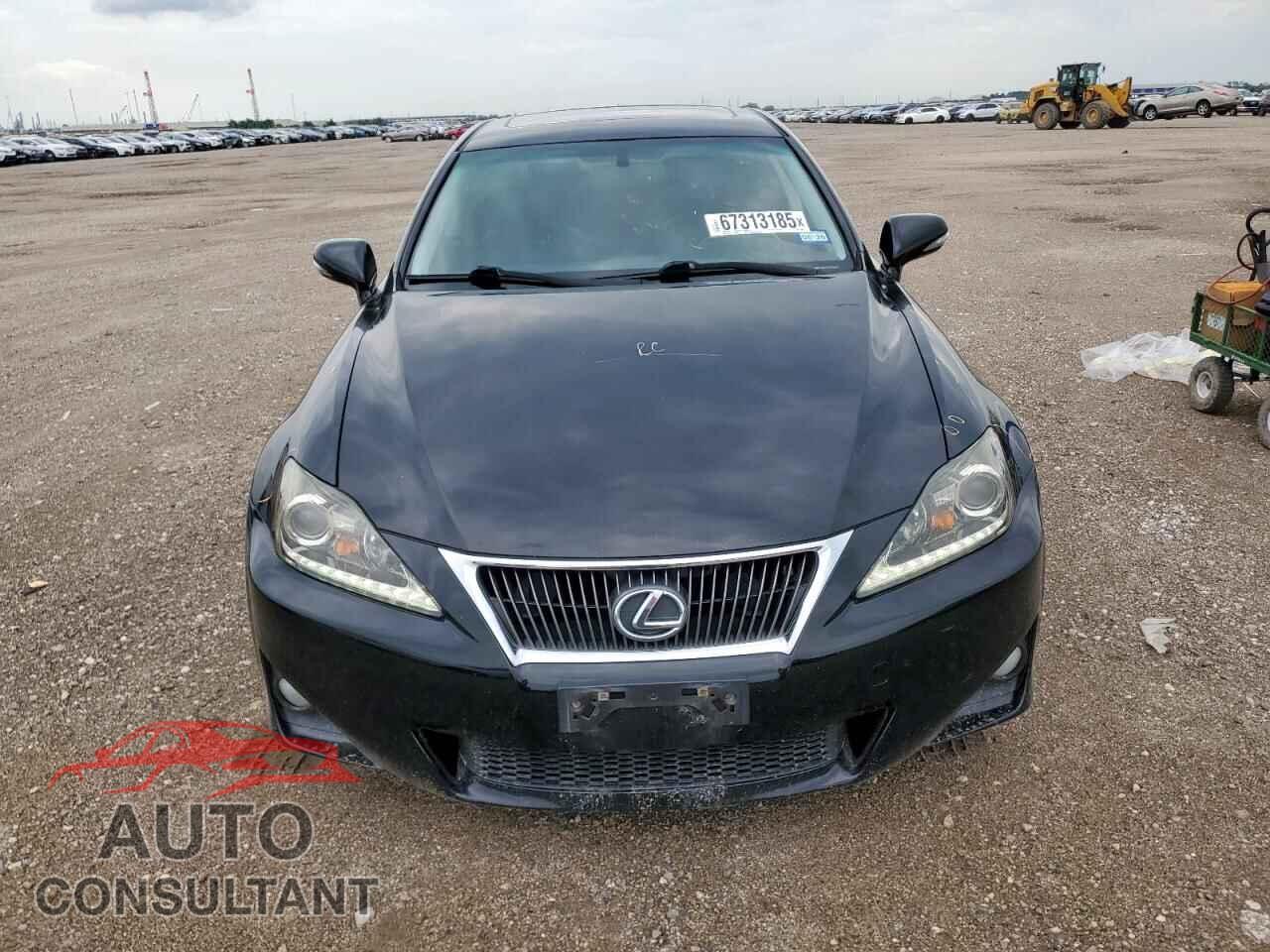 LEXUS IS 2012 - JTHBF5C24C5170448