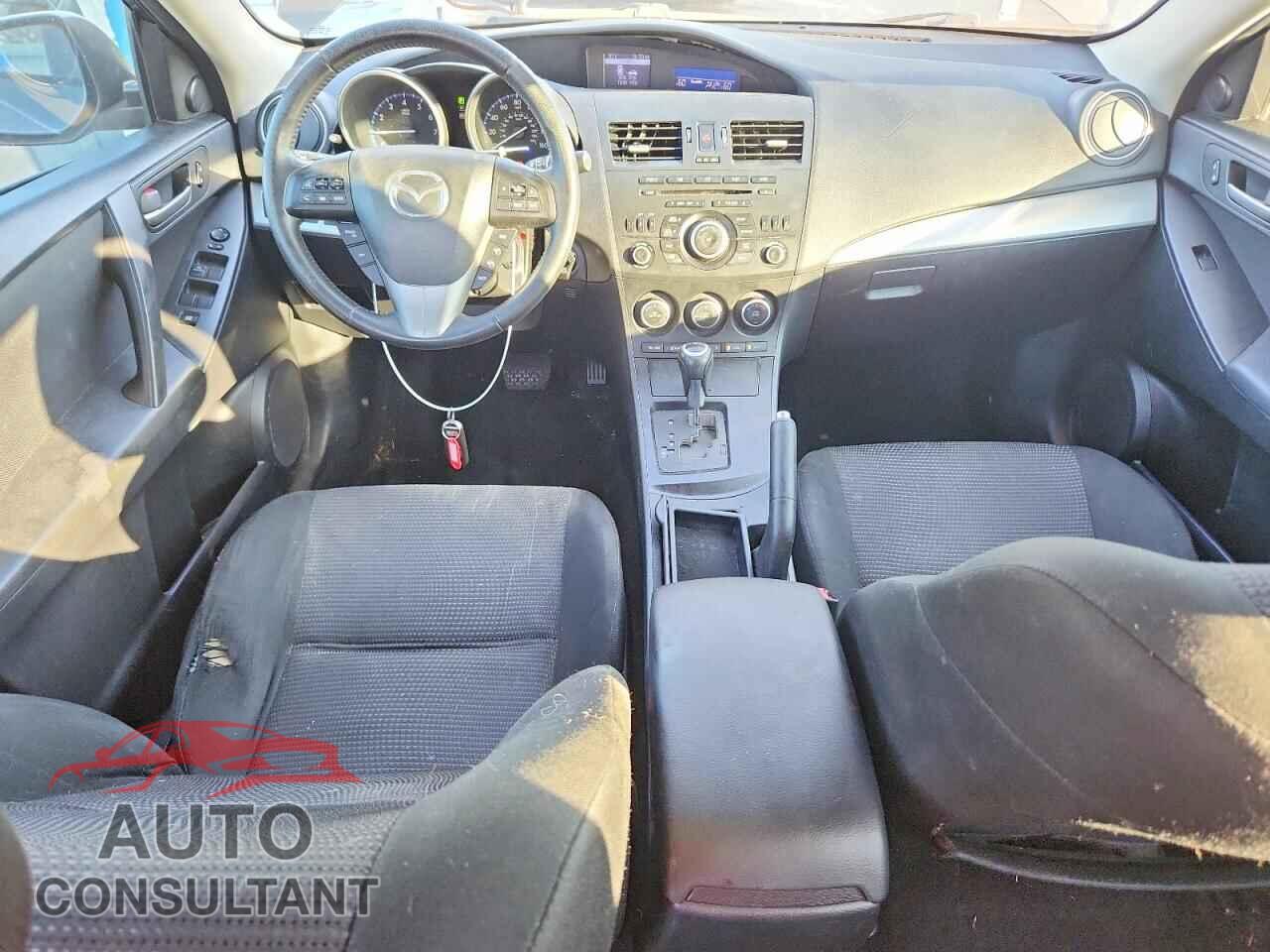 MAZDA 3 2013 - JM1BL1L70D1784856