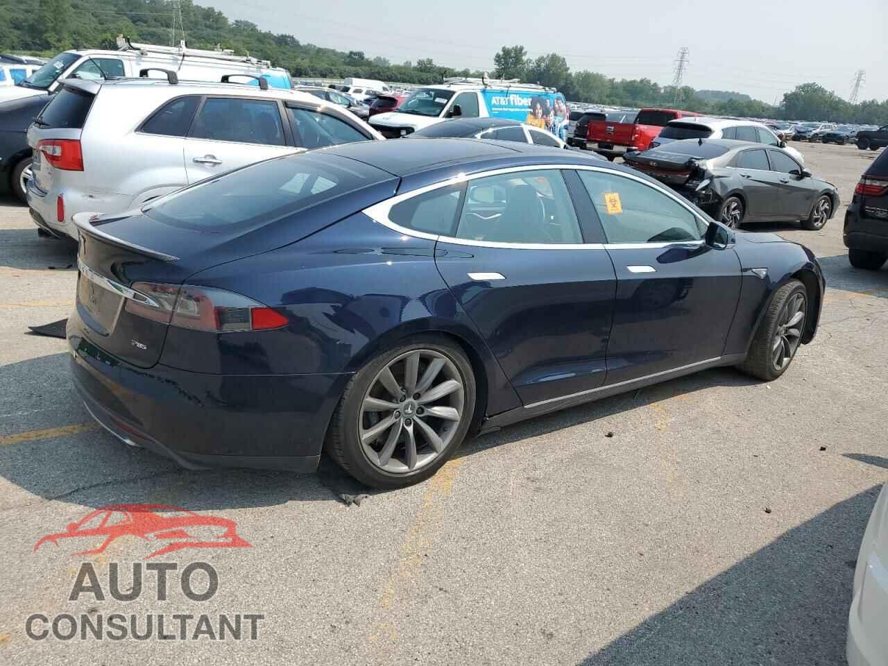 TESLA MODEL S 2013 - 5YJSA1CPXDFP05593