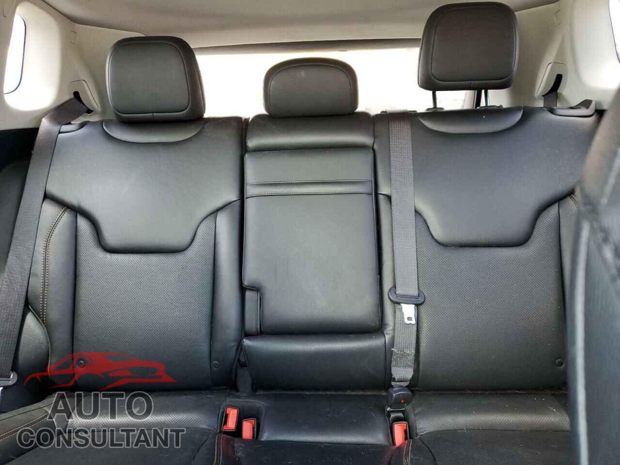JEEP COMPASS 2019 - 3C4NJDCB9KT602408