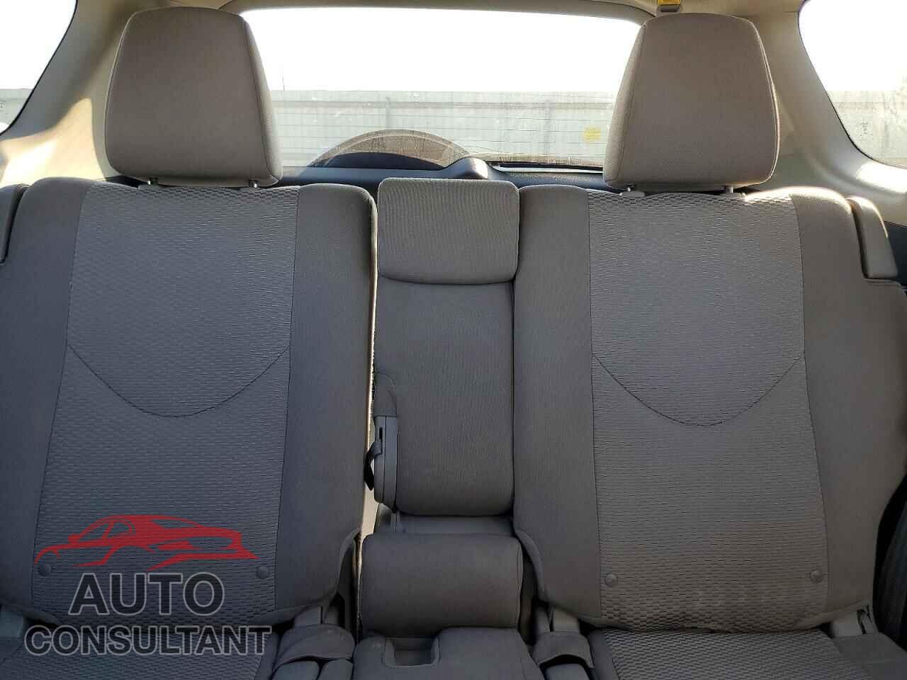 TOYOTA RAV4 2012 - 2T3BF4DV3CW221029