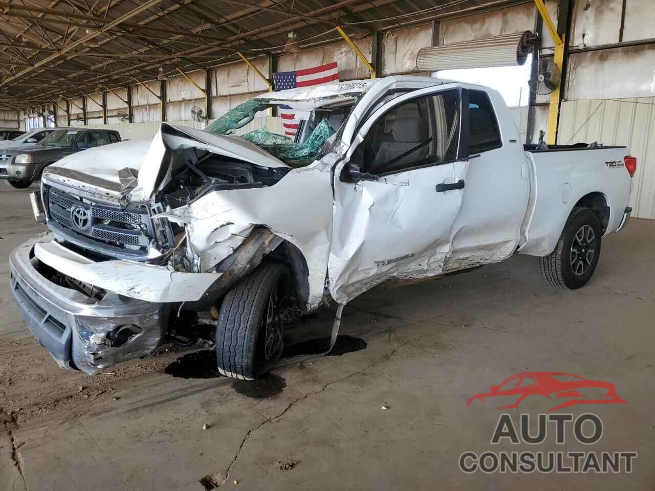 TOYOTA TUNDRA 2010 - 5TFRM5F11AX018685