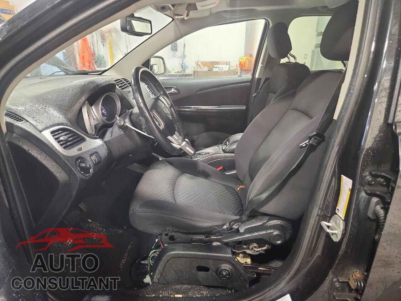 DODGE JOURNEY 2012 - 3C4PDCCG3CT278010