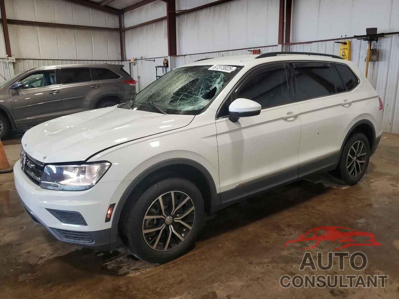 VOLKSWAGEN TIGUAN 2021 - 3VV2B7AX1MM121566
