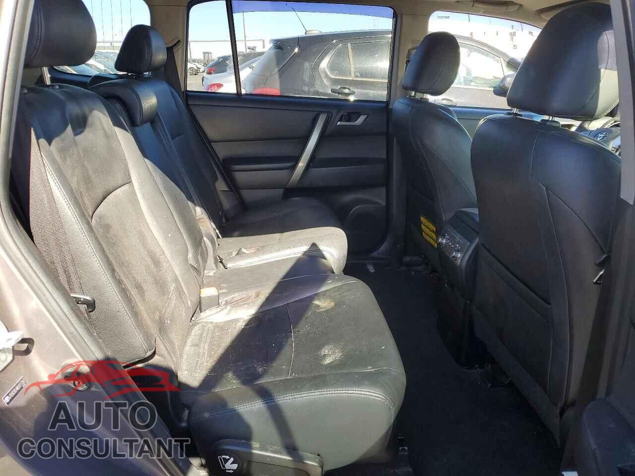 TOYOTA HIGHLANDER 2013 - JTEBC3EH4D2017261