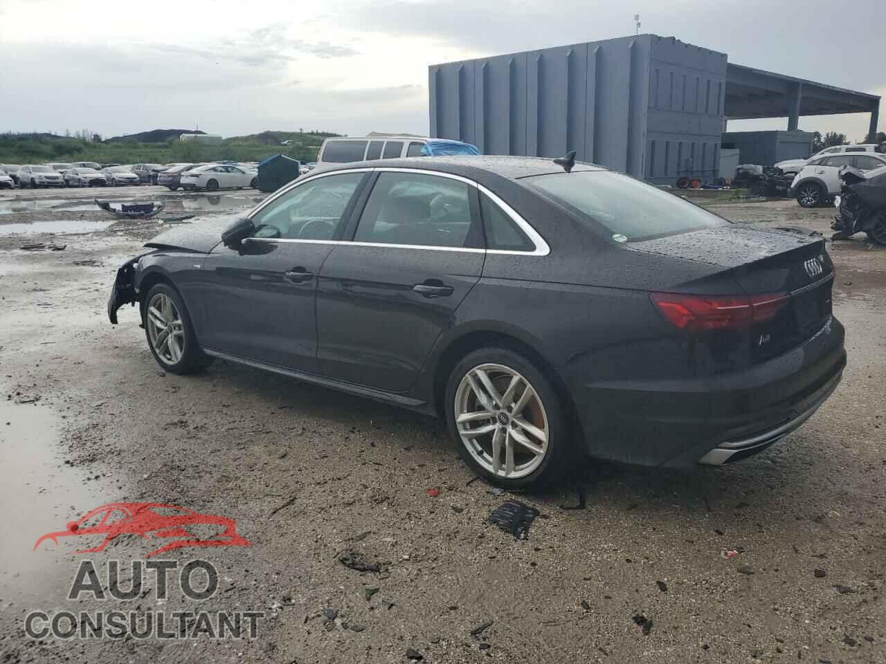 AUDI A4 2021 - WAUDAAF47MN010948