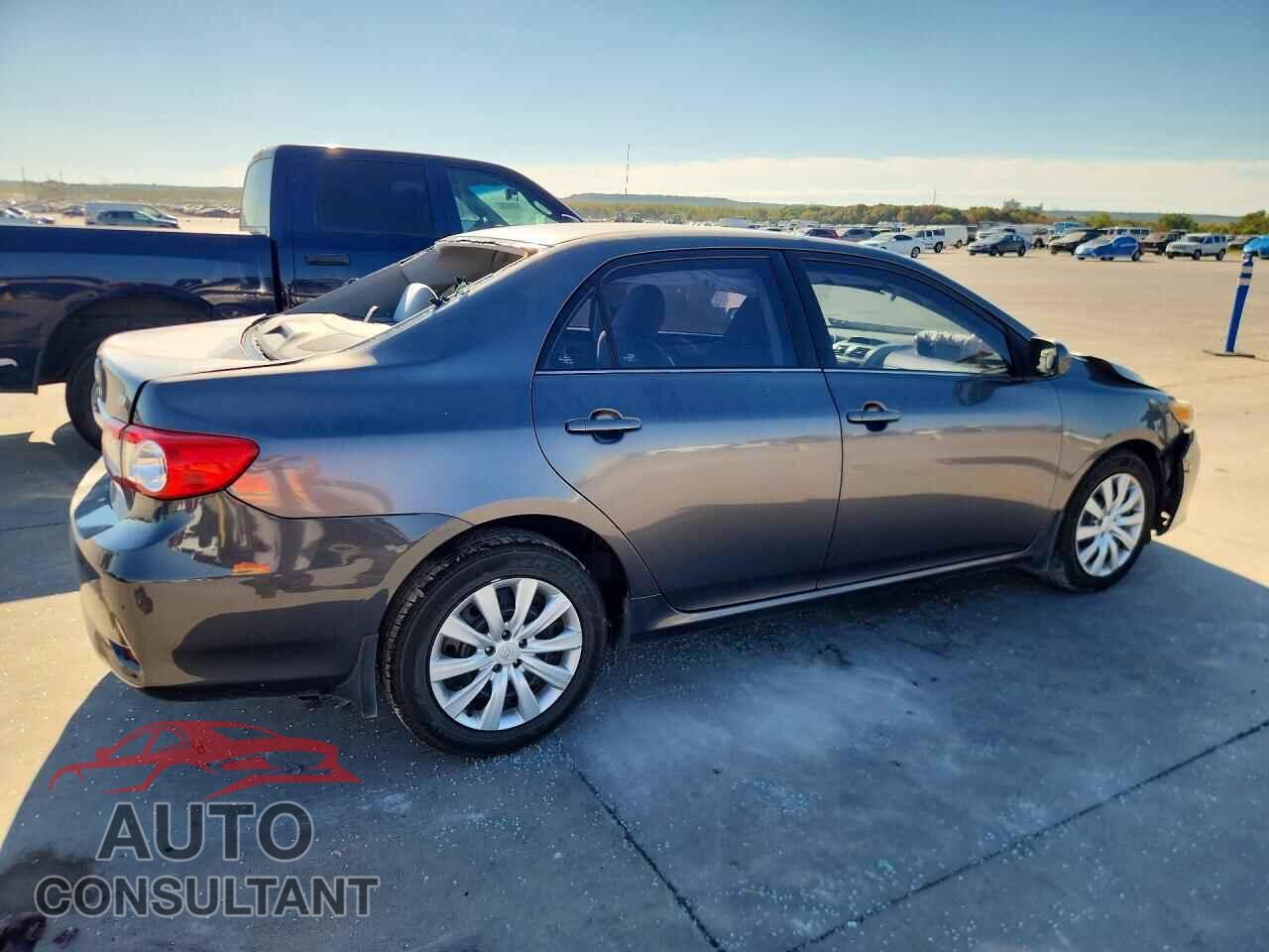 TOYOTA COROLLA 2013 - 5YFBU4EE4DP140069