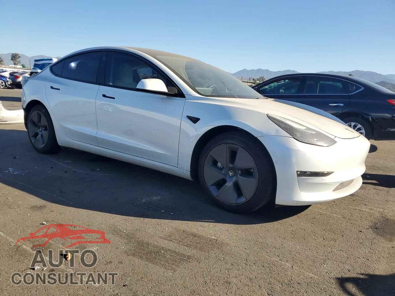TESLA MODEL 3 2022 - 5YJ3E1EB7NF195652