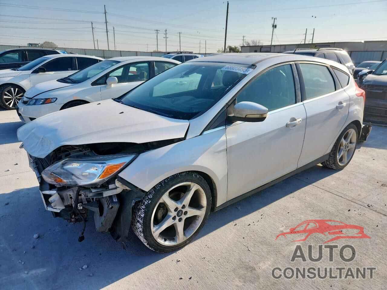 FORD FOCUS 2012 - 1FAHP3N26CL391500