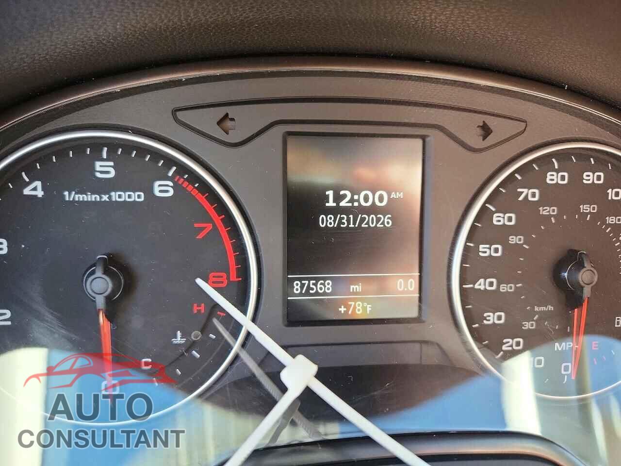 AUDI A3 2015 - WAUEFGFF3F1012426