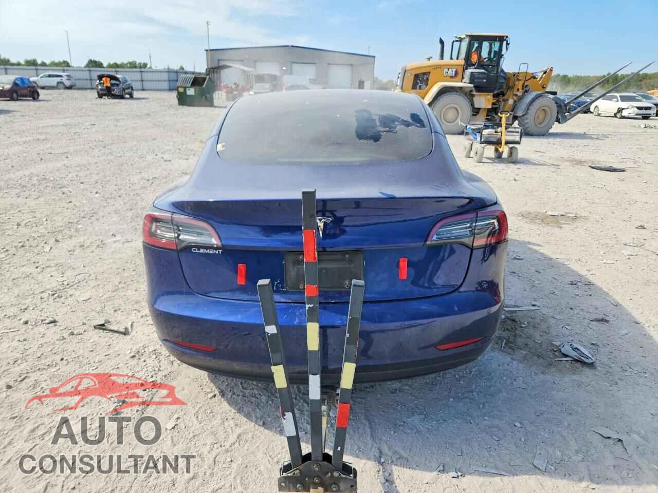 TESLA MODEL 3 2022 - 5YJ3E1EA4NF192103
