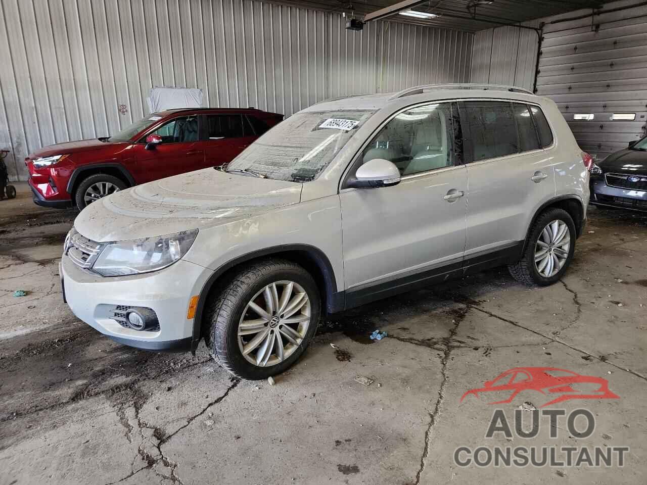 VOLKSWAGEN TIGUAN 2013 - WVGBV3AX1DW567159