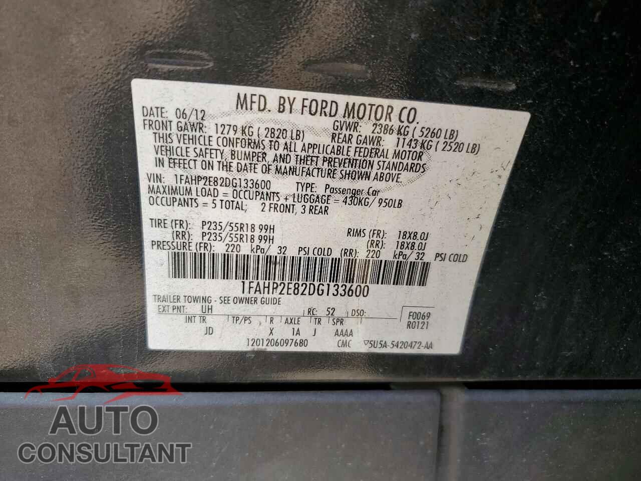 FORD TAURUS 2013 - 1FAHP2E82DG133600