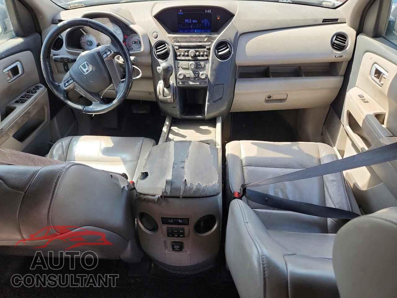 HONDA PILOT 2015 - 5FNYF3H53FB002533
