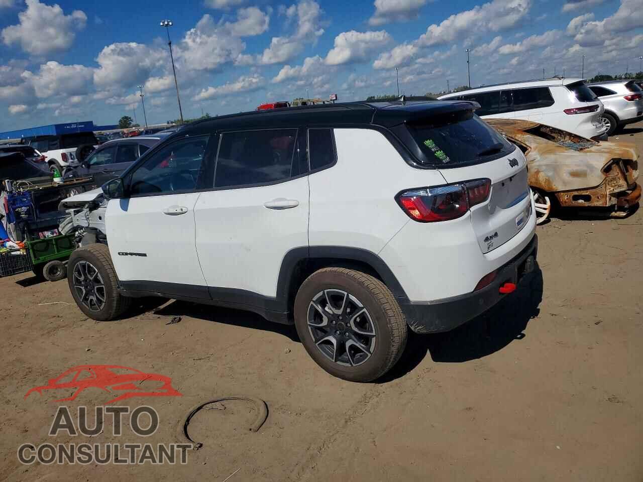 JEEP COMPASS 2025 - 3C4NJDDN2ST523641
