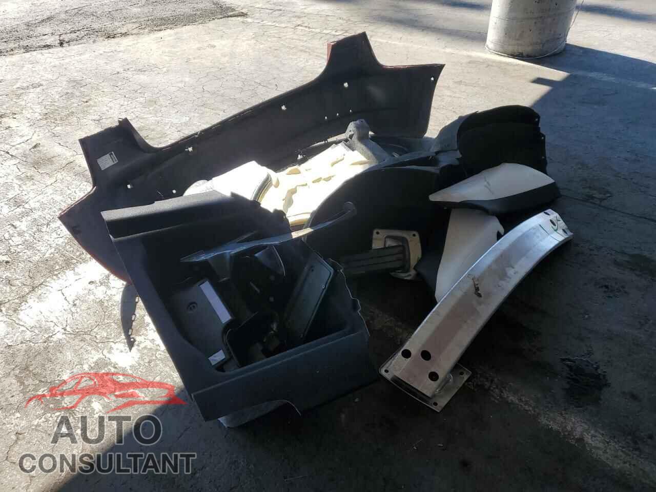 TESLA MODEL 3 2019 - 5YJ3E1EA5KF536968