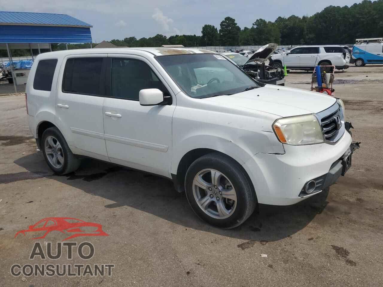 HONDA PILOT 2013 - 5FNYF3H45DB042519