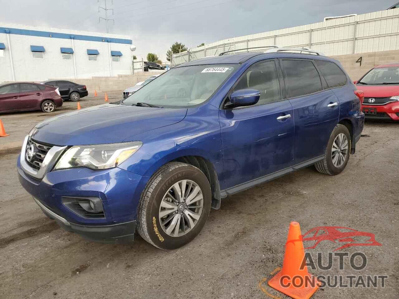 NISSAN PATHFINDER 2017 - 5N1DR2MM8HC676136
