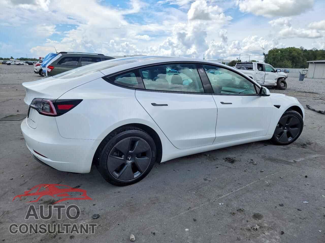 TESLA MODEL 3 2021 - 5YJ3E1EB4MF988387