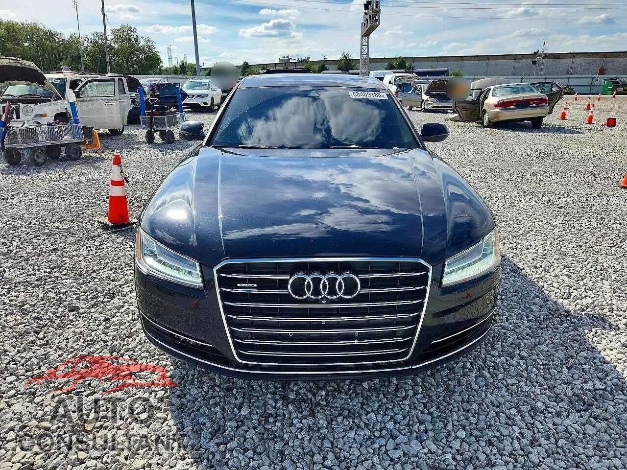 AUDI A8 2015 - WAU3GAFD1FN013132