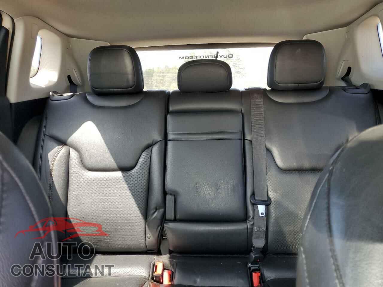 JEEP COMPASS 2019 - 3C4NJCCB8KT659872