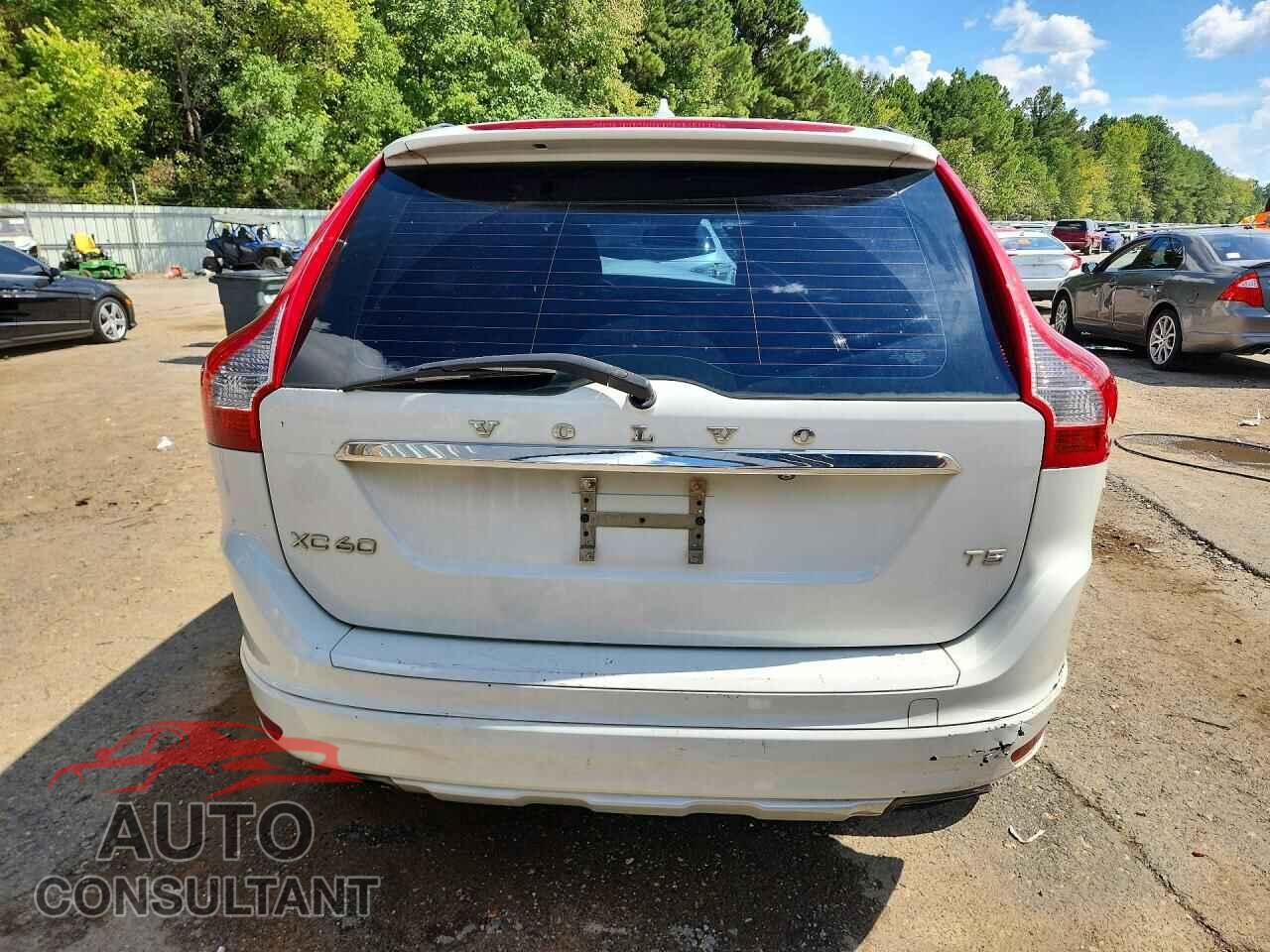 VOLVO XC60 2015 - YV440MDJ2F2681736