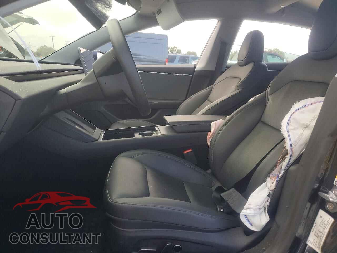 TESLA MODEL 3 2025 - 5YJ3E1EA7SF987559