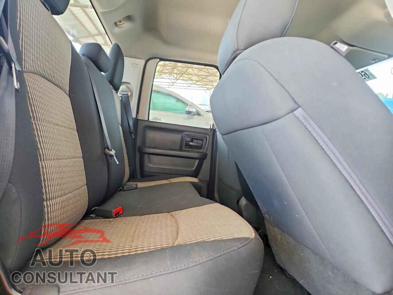 DODGE RAM 1500 2012 - 1C6RD7FTXCS342884