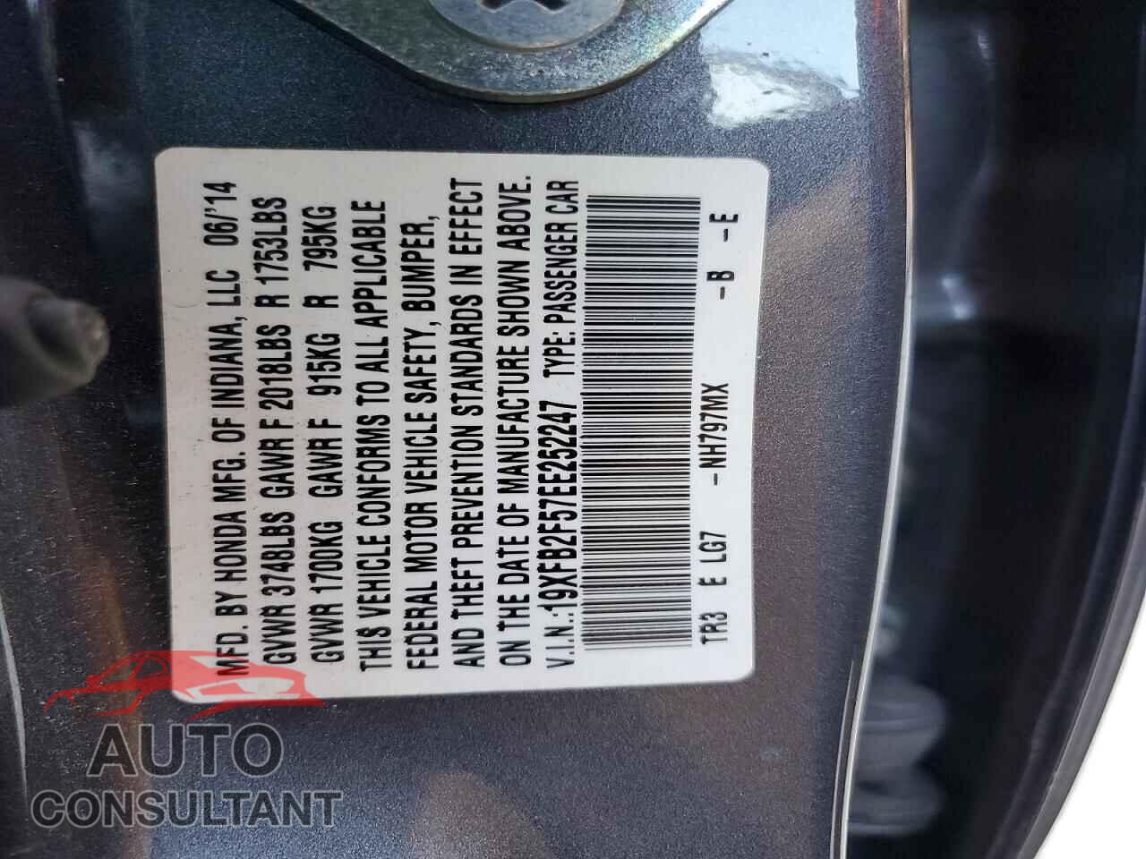 HONDA CIVIC 2014 - 19XFB2F57EE252247