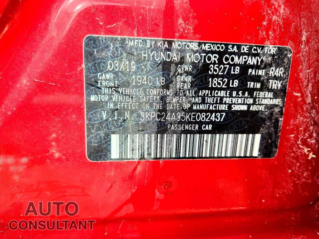 HYUNDAI ACCENT 2019 - 3KPC24A35KE082437