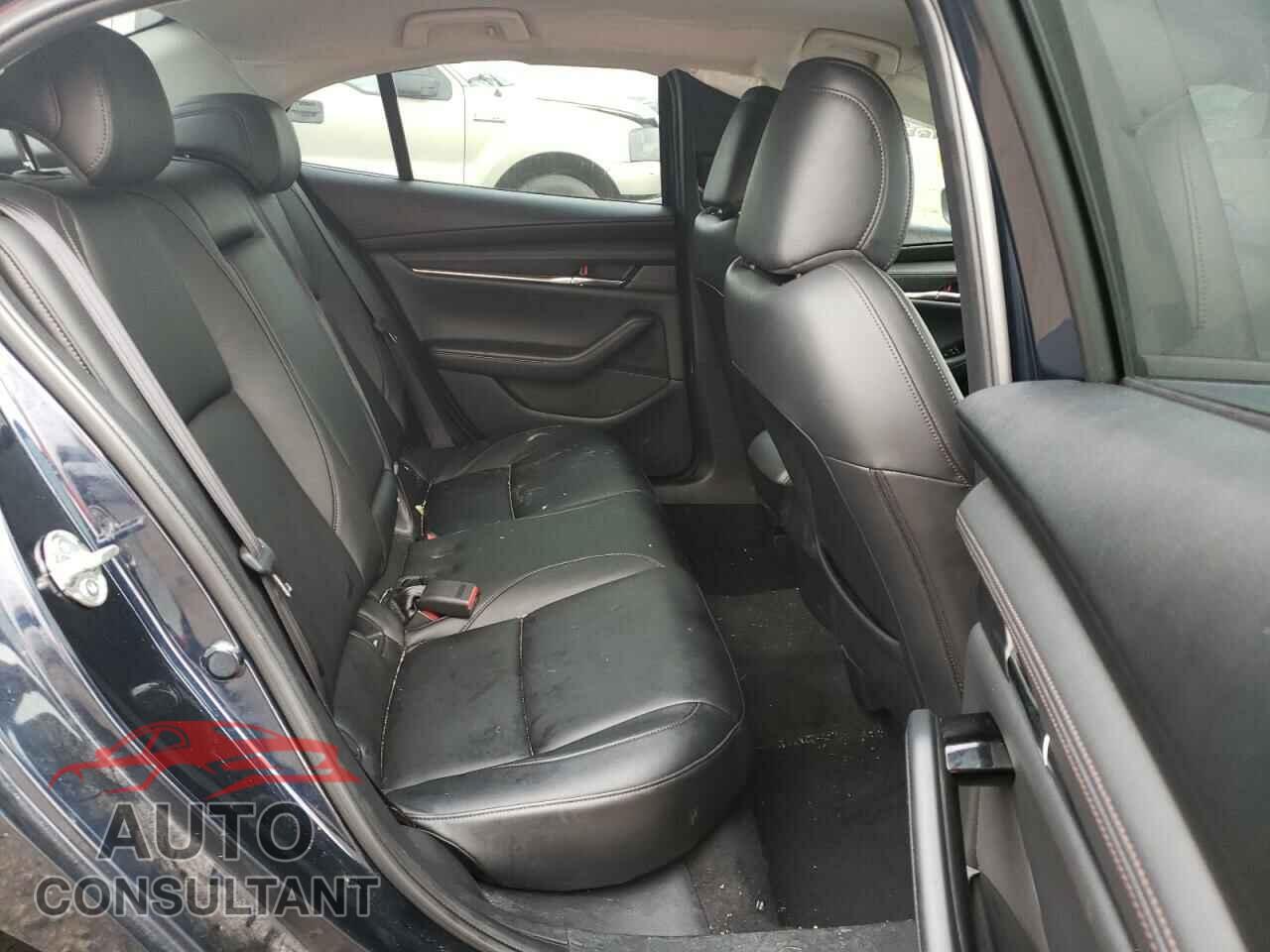 MAZDA 3 2019 - JM1BPACL3K1109520