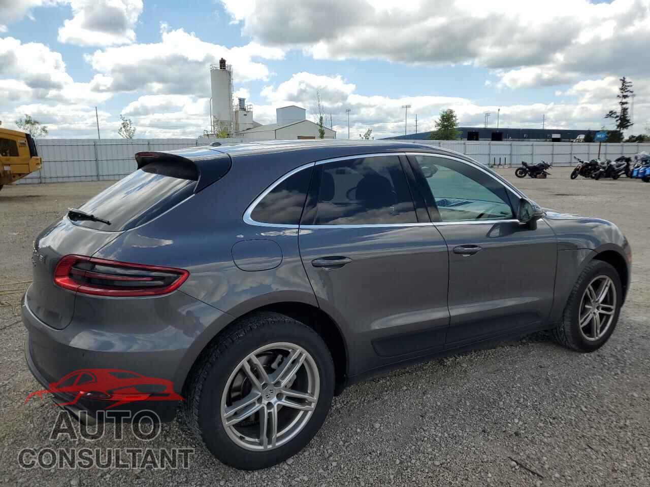 PORSCHE MACAN 2015 - WP1AB2A54FLB68153