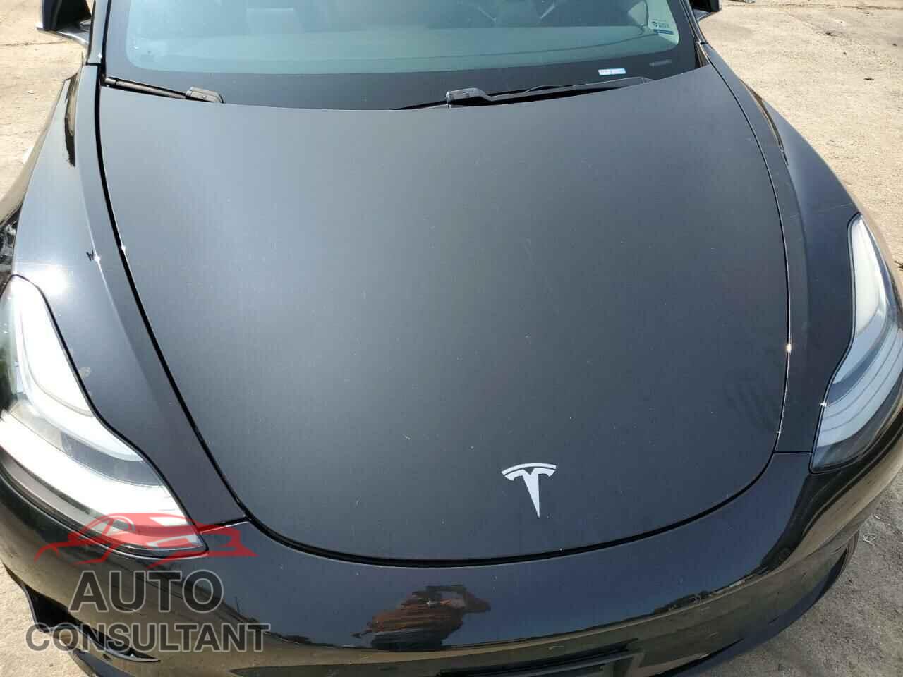 TESLA MODEL 3 2018 - 5YJ3E1EAXJF031409