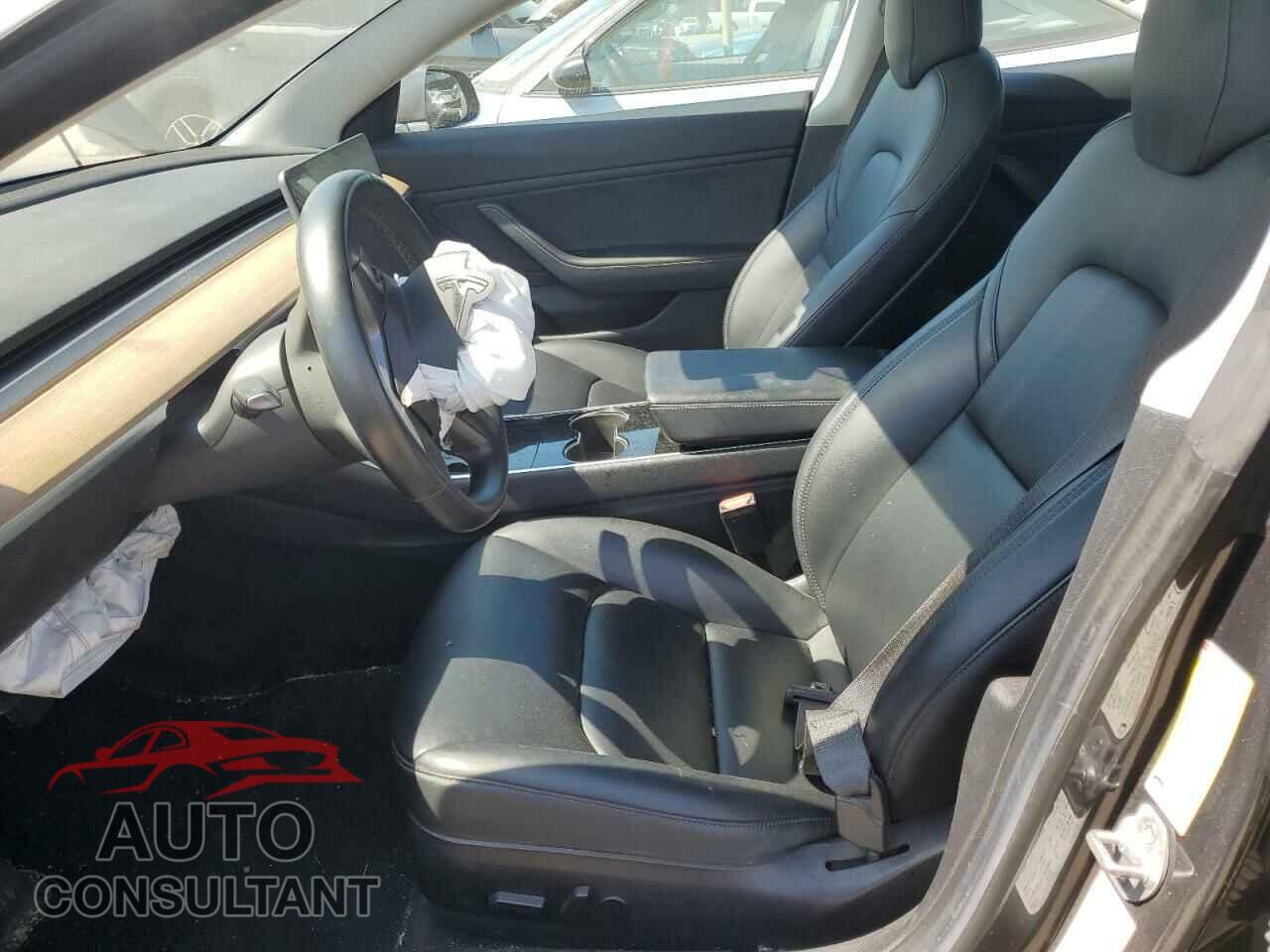 TESLA MODEL 3 2018 - 5YJ3E1EA1JF012733