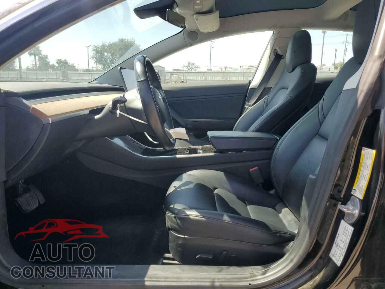 TESLA MODEL 3 2019 - 5YJ3E1EA3KF357487