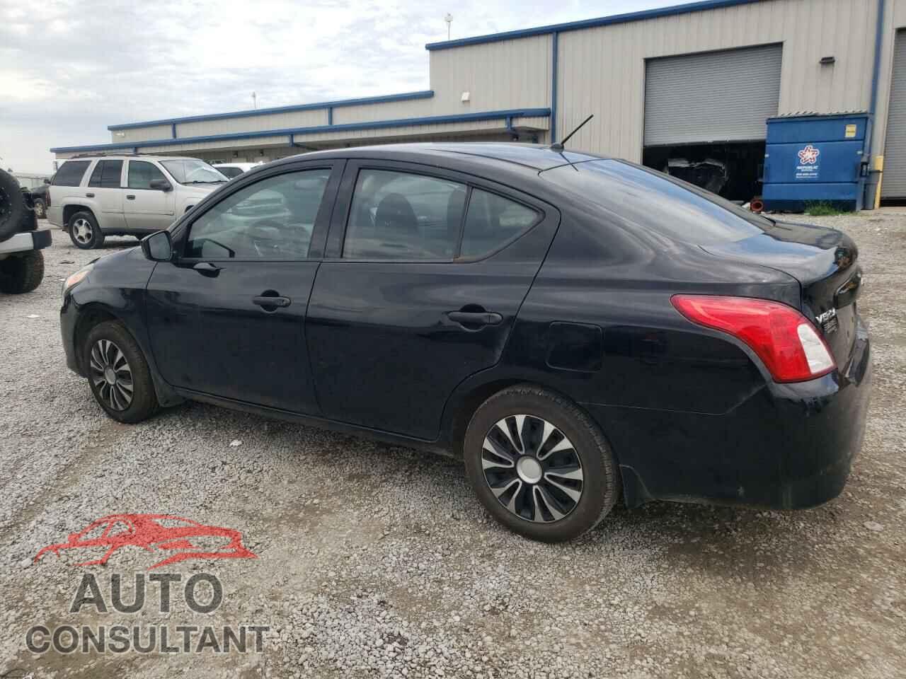 NISSAN VERSA 2017 - 3N1CN7AP3HL817807