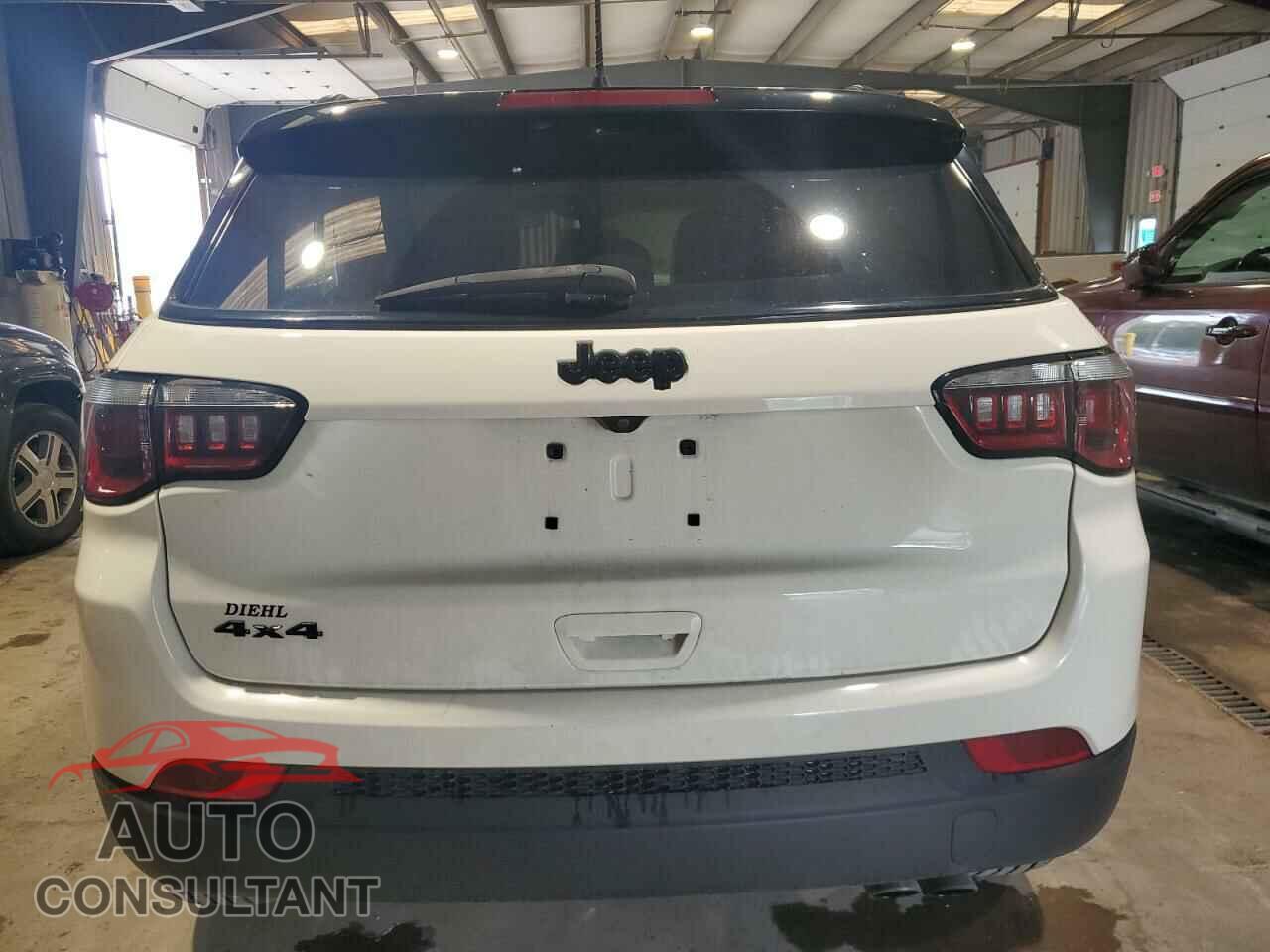 JEEP COMPASS 2020 - 3C4NJDBB1LT157875