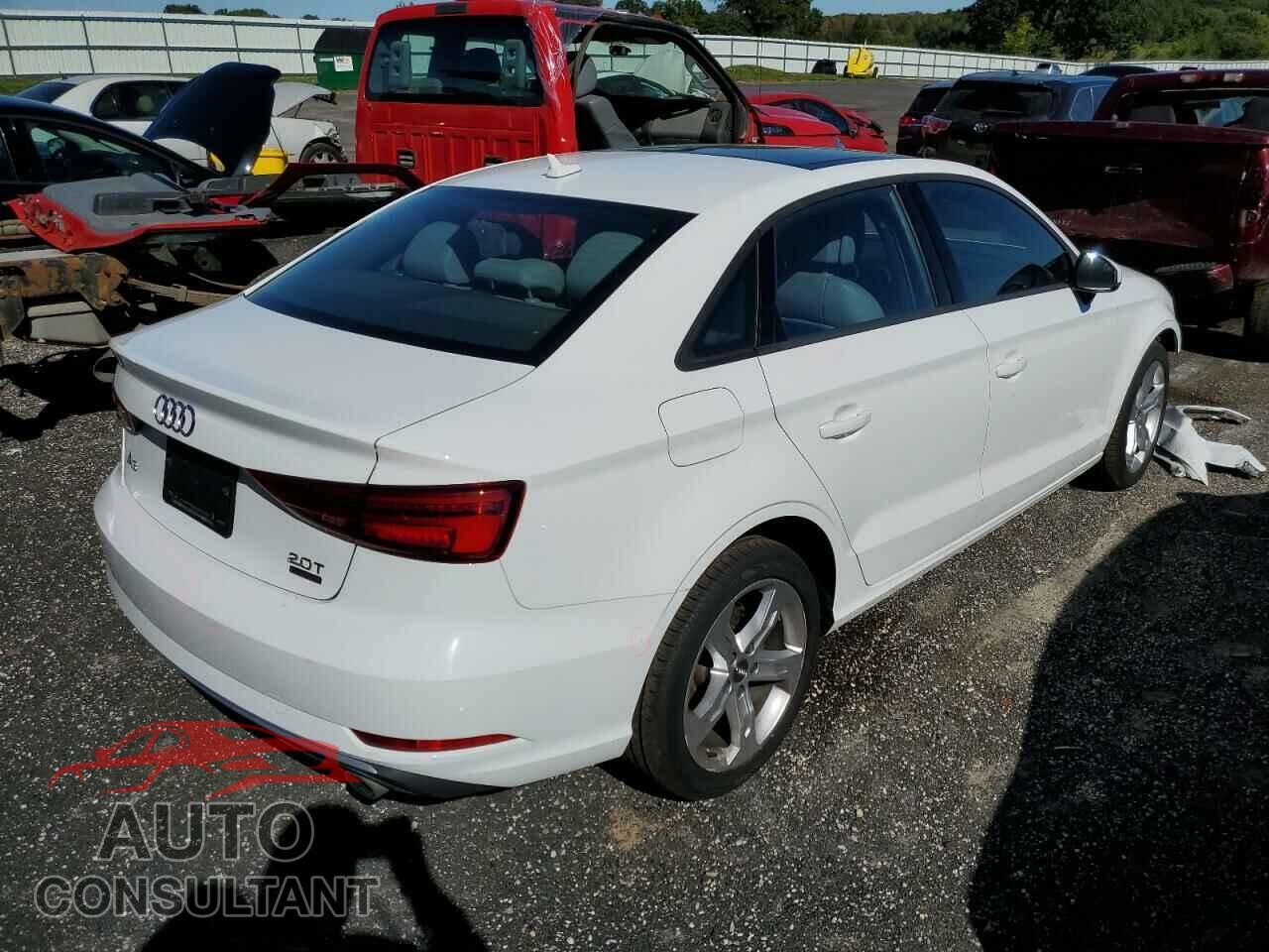 AUDI A3 2017 - WAUB8GFF3H1035849