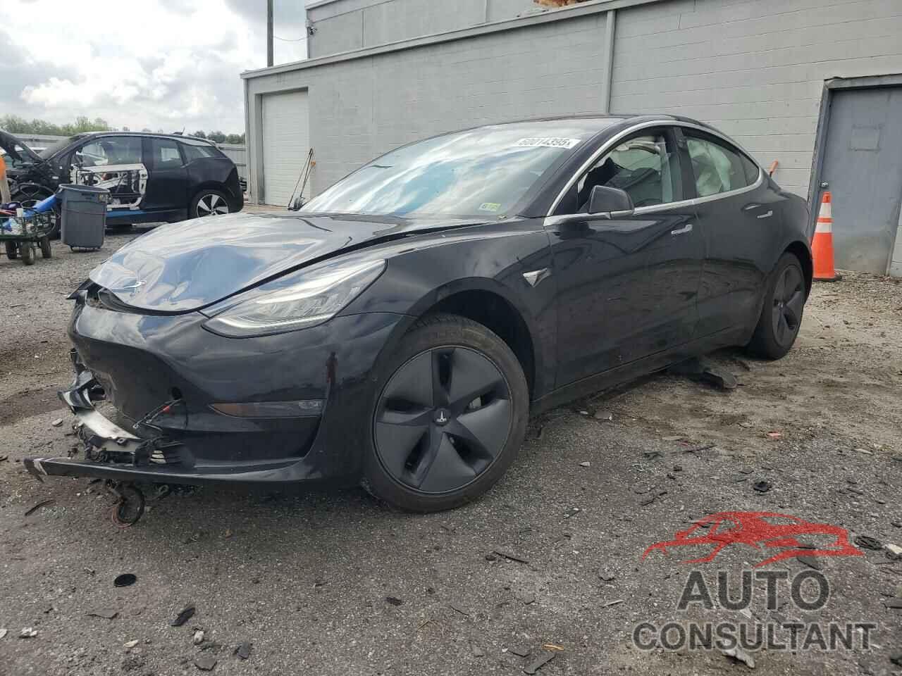 TESLA MODEL 3 2019 - 5YJ3E1EAXKF196877