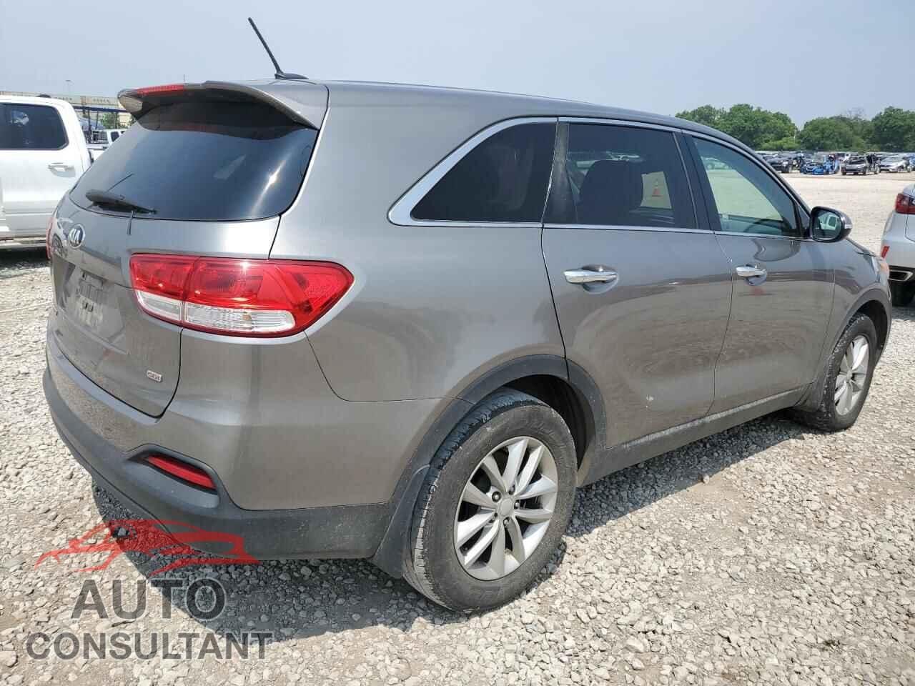 KIA SORENTO 2016 - 5XYPG4A37GG111031