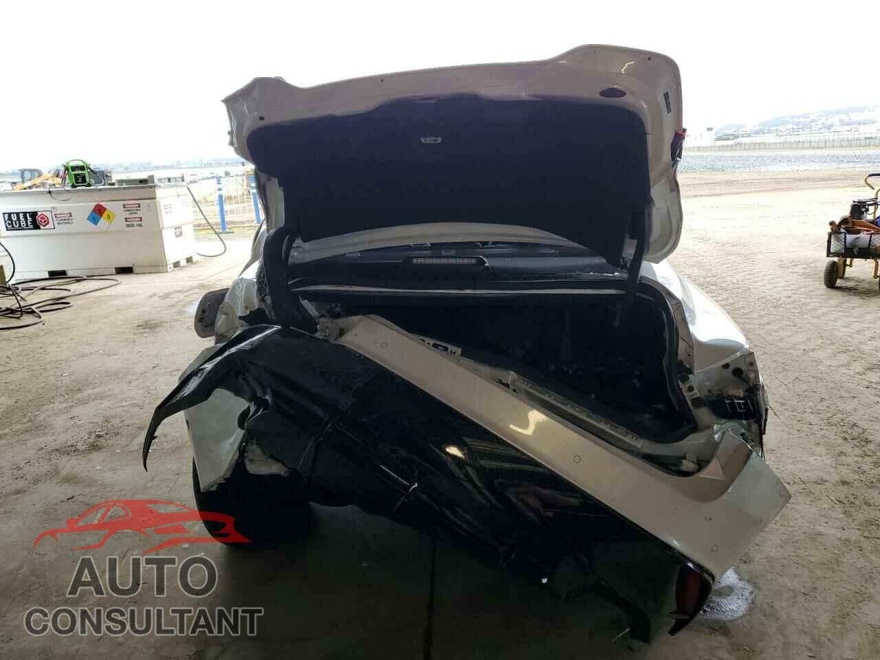 LEXUS IS 2021 - JTHCA1D22M5111409