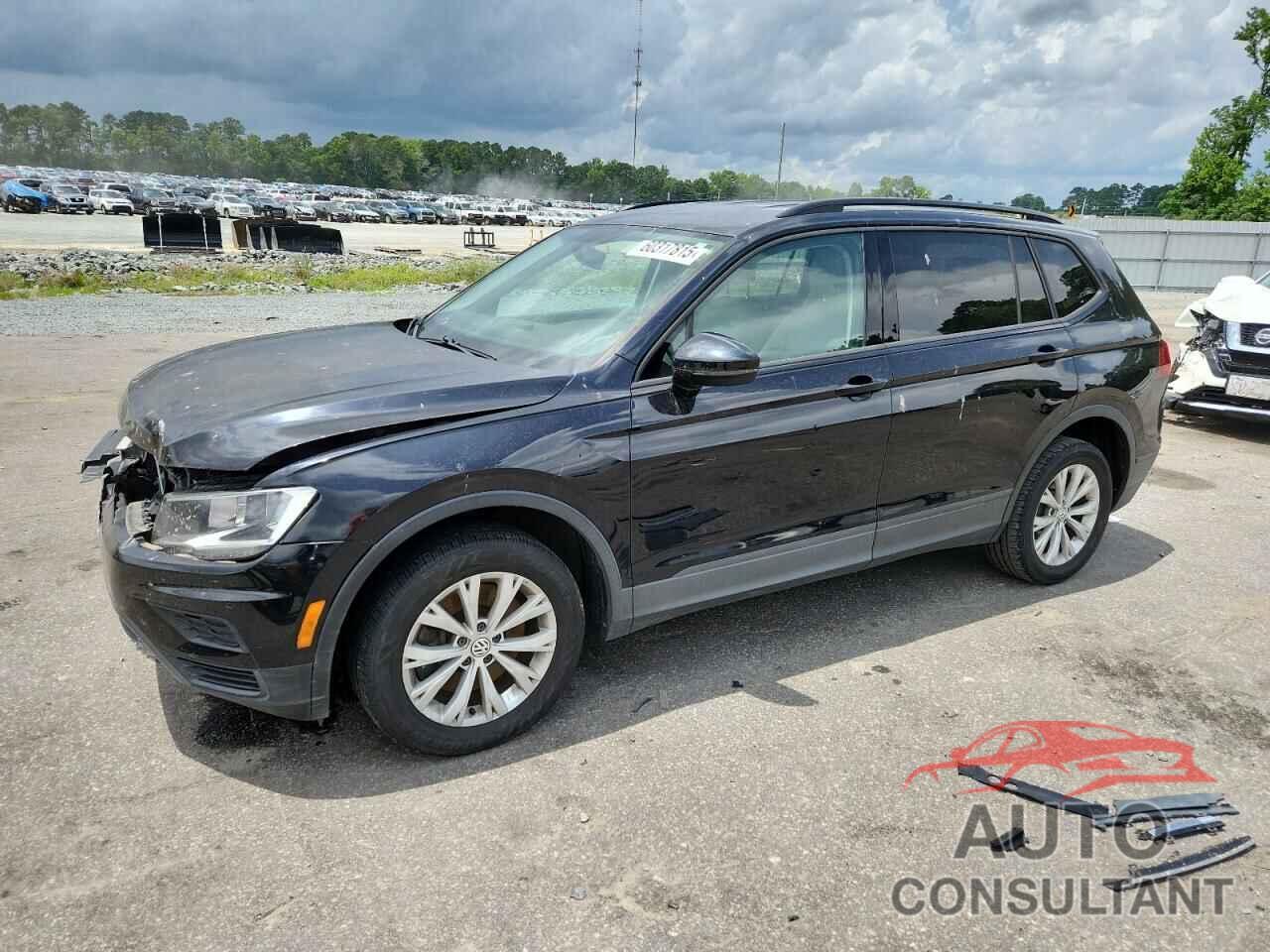 VOLKSWAGEN TIGUAN 2018 - 3VV1B7AX1JM087734