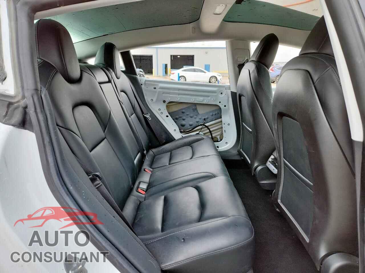 TESLA MODEL 3 2020 - 5YJ3E1EB7LF637004